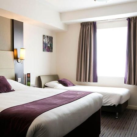 Premier Inn Merthyr Tydfil Buitenkant foto