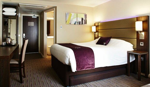 Premier Inn Merthyr Tydfil Buitenkant foto